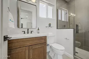 9024 N 28th St, Phoenix, AZ 85028 - Photo 32