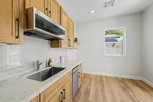 9024 N 28th St, Phoenix, AZ 85028 - Photo 30