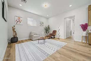 9024 N 28th St, Phoenix, AZ 85028 - Photo 12