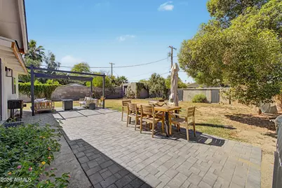 3436 E Glenrosa Avenue, Phoenix, AZ 85018 - Photo 32