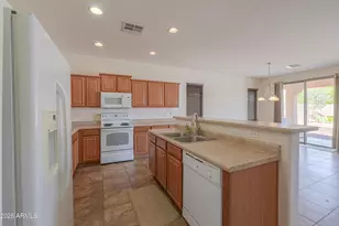 1672 E Elaine Ct, Casa Grande, AZ 85122 - Photo 10