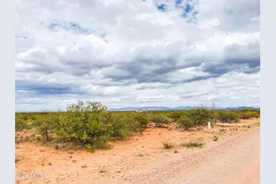 16 Acres E Valley View Trail #8, Huachuca City, AZ 85616 - Photo 2
