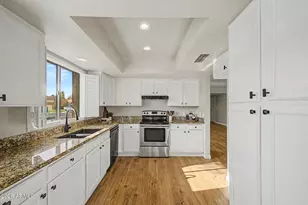 9709 W Tonto Ln, Peoria, AZ 85382 - Photo 10