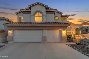 807 E Mountain Vista Dr, Phoenix, AZ 85048 - Photo 1