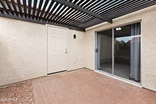 2118 E Center Ln, Tempe, AZ 85281 - Photo 24