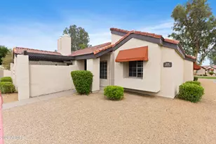 2118 E Center Ln, Tempe, AZ 85281 - Photo 2
