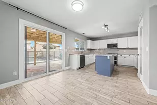 2111 E Patrick Ln, Phoenix, AZ 85024 - Photo 20