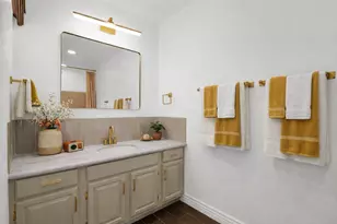 3655 N 5th Ave, Phoenix, AZ 85013 - Photo 8