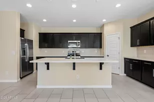 25572 North 142nd Ln, Surprise, AZ 85387 - Photo 10