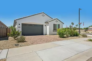 25572 North 142nd Ln, Surprise, AZ 85387 - Photo 2