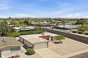 10702 W Willowbrook Dr, Sun City, AZ 85373 - Photo 6