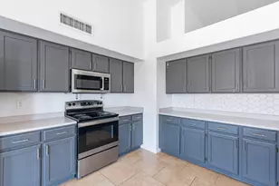 12471 W Holly St, Avondale, AZ 85392 - Photo 16