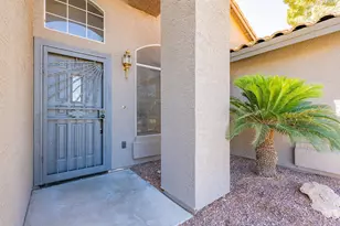 12471 W Holly St, Avondale, AZ 85392 - Photo 10