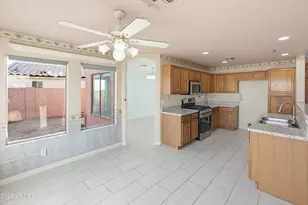 13231 N 82nd Dr, Peoria, AZ 85381 - Photo 4