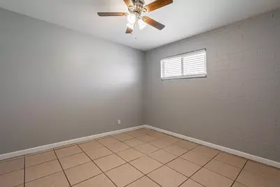 4423 N 23rd Avenue #Apt B, Phoenix, AZ 85015 - Photo 12