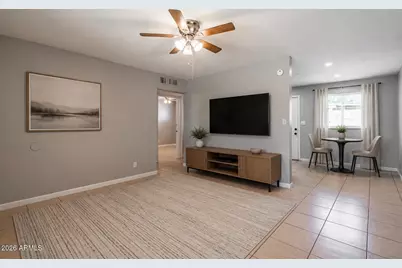 4423 N 23rd Avenue #Apt B, Phoenix, AZ 85015 - Photo 4