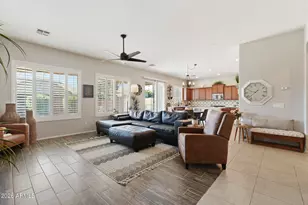 11959 W Patrick Ln, Sun City, AZ 85373 - Photo 6
