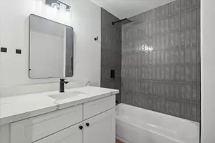 8525 E Clarendon Ave, Scottsdale, AZ 85251 - Photo 22
