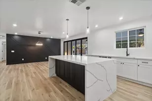 8525 E Clarendon Ave, Scottsdale, AZ 85251 - Photo 10