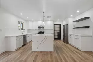 8525 E Clarendon Ave, Scottsdale, AZ 85251 - Photo 44