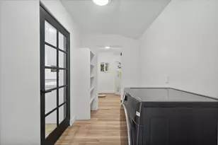 8525 E Clarendon Ave, Scottsdale, AZ 85251 - Photo 48