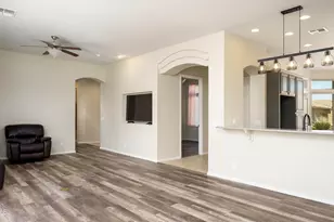 10927 E Plata Ave E, Mesa, AZ 85212 - Photo 8