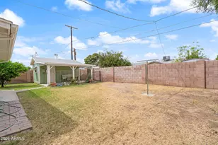 3922 W Sierra Vista Dr, Phoenix, AZ 85019 - Photo 18