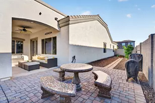 21288 E Russet Rd, Queen Creek, AZ 85142 - Photo 32