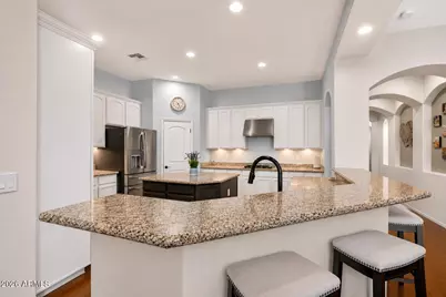 21288 E Russet Road, Queen Creek, AZ 85142 - Photo 6