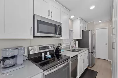 7750 E Broadway Road #14, Mesa, AZ 85208 - Photo 8
