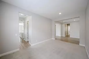 1424 E Pedro Rd, Phoenix, AZ 85042 - Photo 26