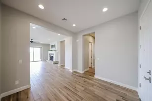 1424 E Pedro Rd, Phoenix, AZ 85042 - Photo 8