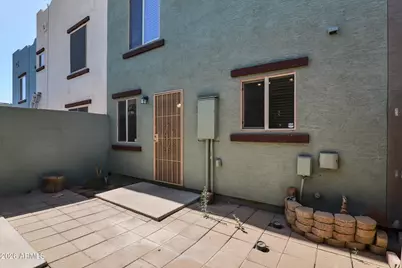16202 N Desert Sage Street, Surprise, AZ 85378 - Photo 4