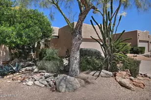 11742 E Mercer Ln, Scottsdale, AZ 85259 - Photo 2