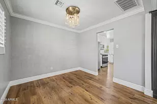 4117 E Patricia Jane Dr, Phoenix, AZ 85018 - Photo 8