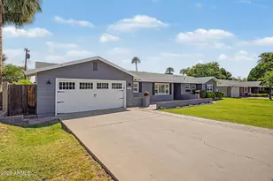 4117 E Patricia Jane Dr, Phoenix, AZ 85018 - Photo 2