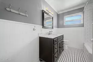 4117 E Patricia Jane Dr, Phoenix, AZ 85018 - Photo 18