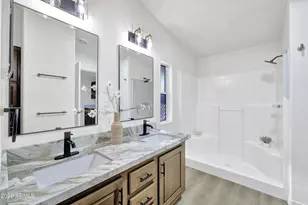 16226 N 33rd Way, Phoenix, AZ 85032 - Photo 14