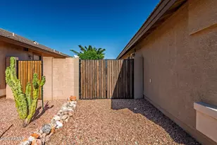22107 N Reis Dr, Maricopa, AZ 85138 - Photo 36