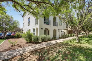 905 S Osborn Ln, Gilbert, AZ 85296 - Photo 44