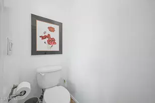905 S Osborn Ln, Gilbert, AZ 85296 - Photo 24