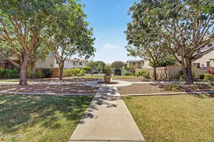 905 S Osborn Ln, Gilbert, AZ 85296 - Photo 42