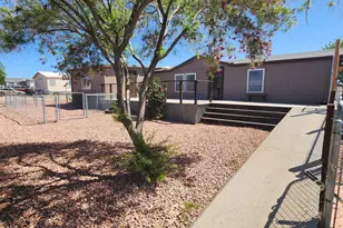 21533 W Laura St, Wittmann, AZ 85361 - Photo 26