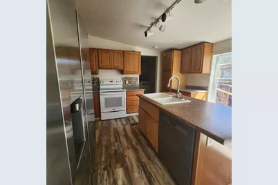 21533 W Laura Street, Wittmann, AZ 85361 - Photo 4