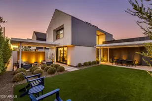 1341 E Pomelo Grove Ln, Phoenix, AZ 85014 - Photo 2