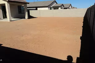 15233 W Gray Fox Trl, Surprise, AZ 85387 - Photo 32