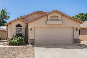 551 E Sherri Dr, Gilbert, AZ 85296 - Photo 2