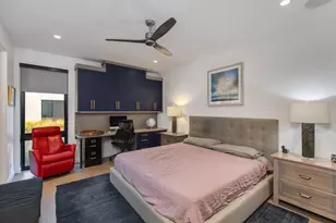 1341 E Pomelo Grove Ln, Phoenix, AZ 85014 - Photo 8