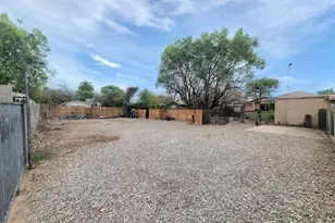 2206 E Yale St, Phoenix, AZ 85006 - Photo 16