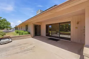 12735 W Omega Dr, Sun City West, AZ 85375 - Photo 10